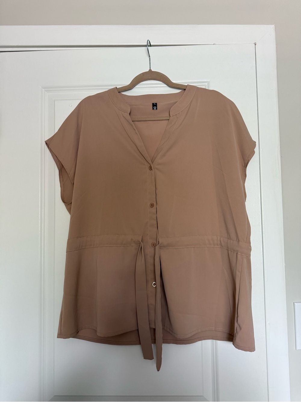 Relaxed Tie-Waist Women’s Top in Taupe